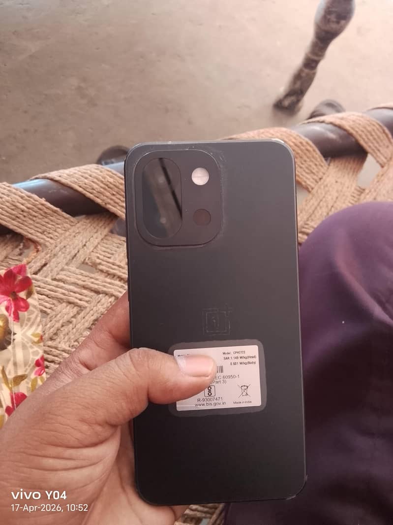 One Plus 13s 4