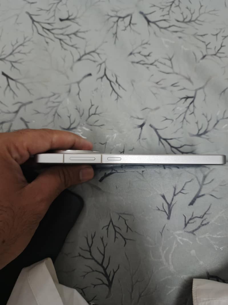 One Plus Ace 5 4
