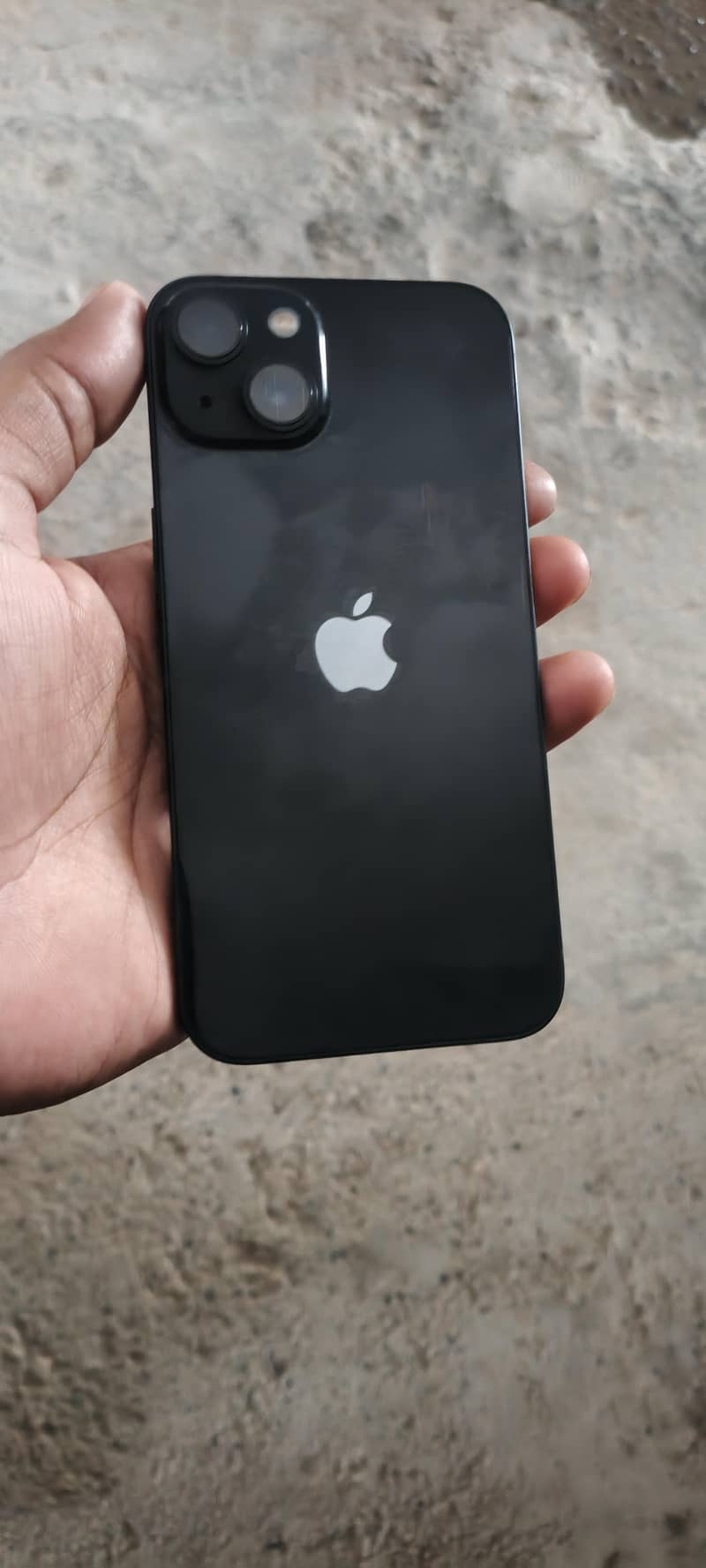Apple iPhone 13 7