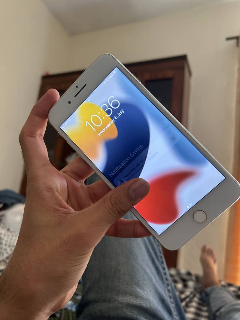 Apple iPhone 7 Plus 4
