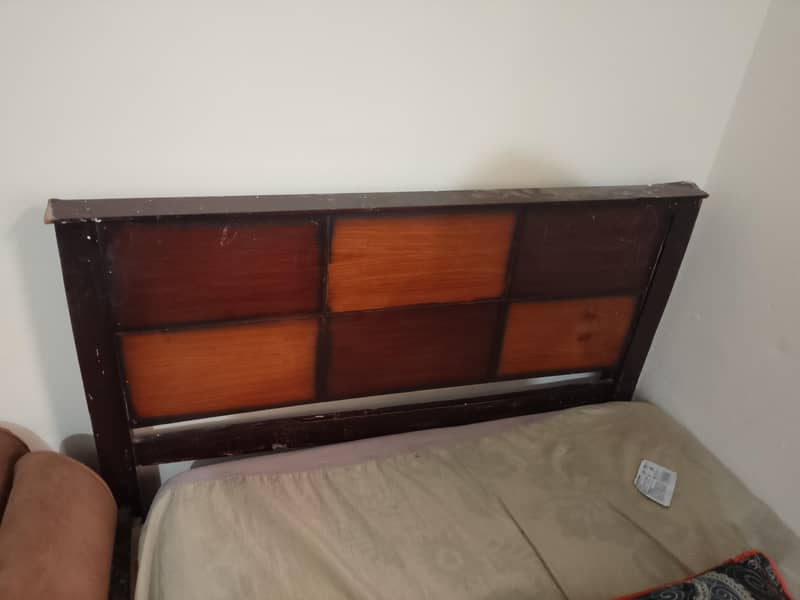Single bed 2