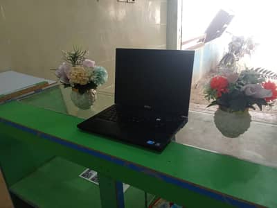 DELL LAPTOP 4 RAM 128 HDD