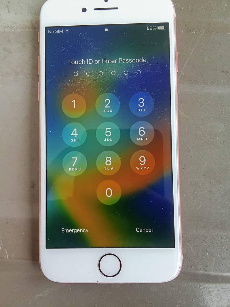 Apple iPhone 8 1