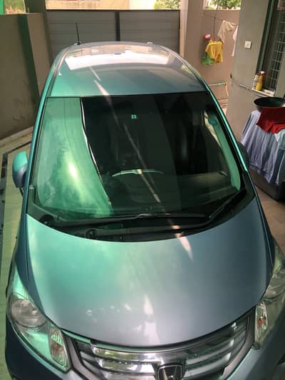 Honda Freed 2012/2017 hybrid 7 seater (Army officer used)