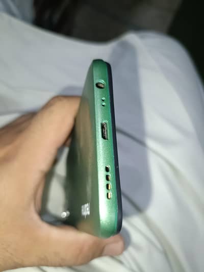 Realme 5i