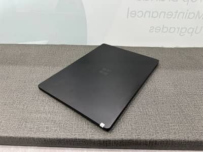 microsoft surface laptop 3,Corei5,10Gen,8GB,256ssd,Touch,2k,DIsplay,