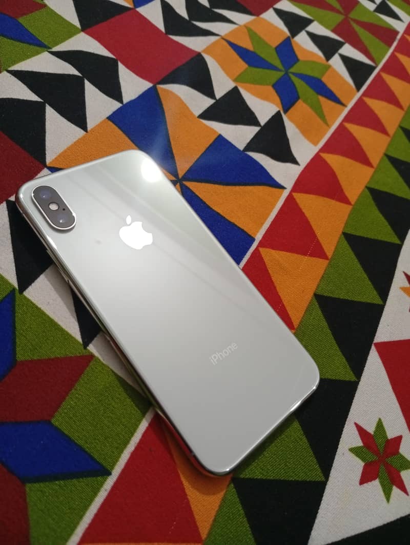 Apple iPhone X 0