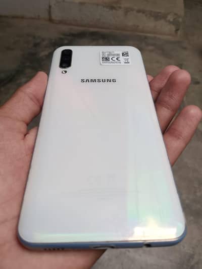 Samsung Mobile A50