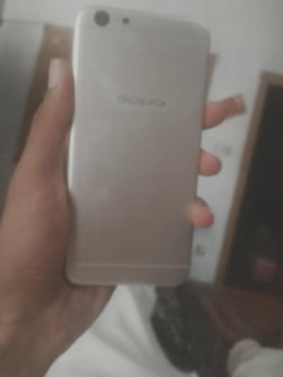 OPPO A57