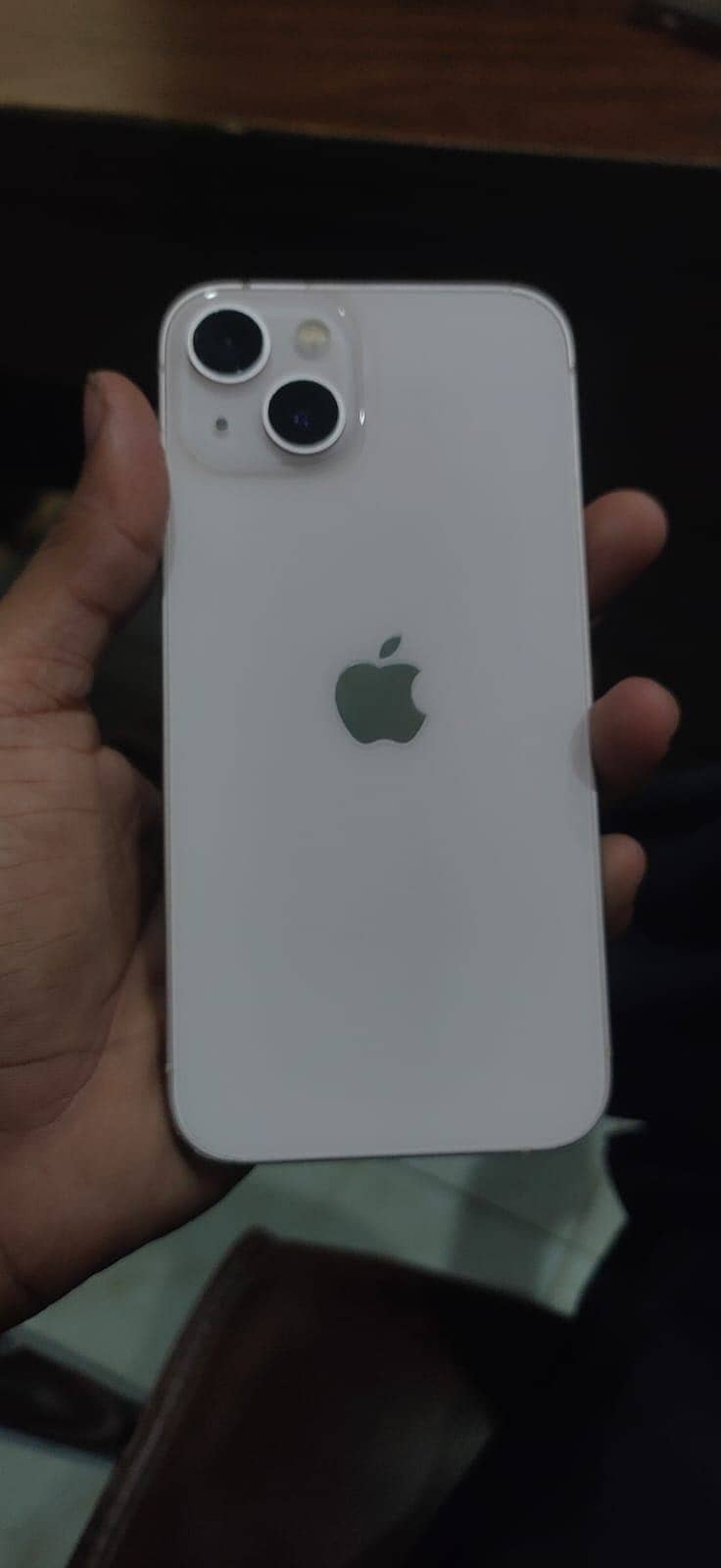 Apple iPhone 13 5