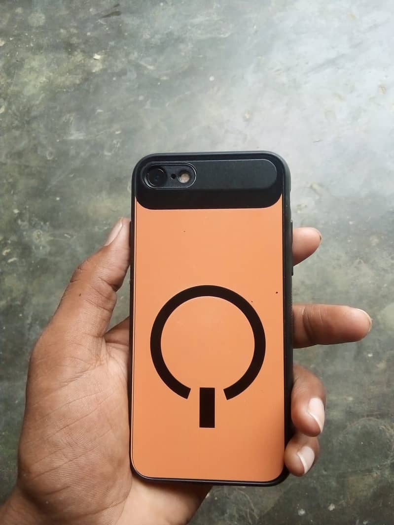 Apple iPhone SE 4