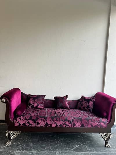 3 Seater Dewan for Sale