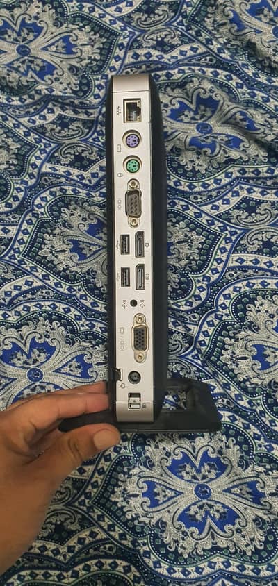 Hp mini Pc  4 gb DDR4 Ram 128 Gb Nvme Storage