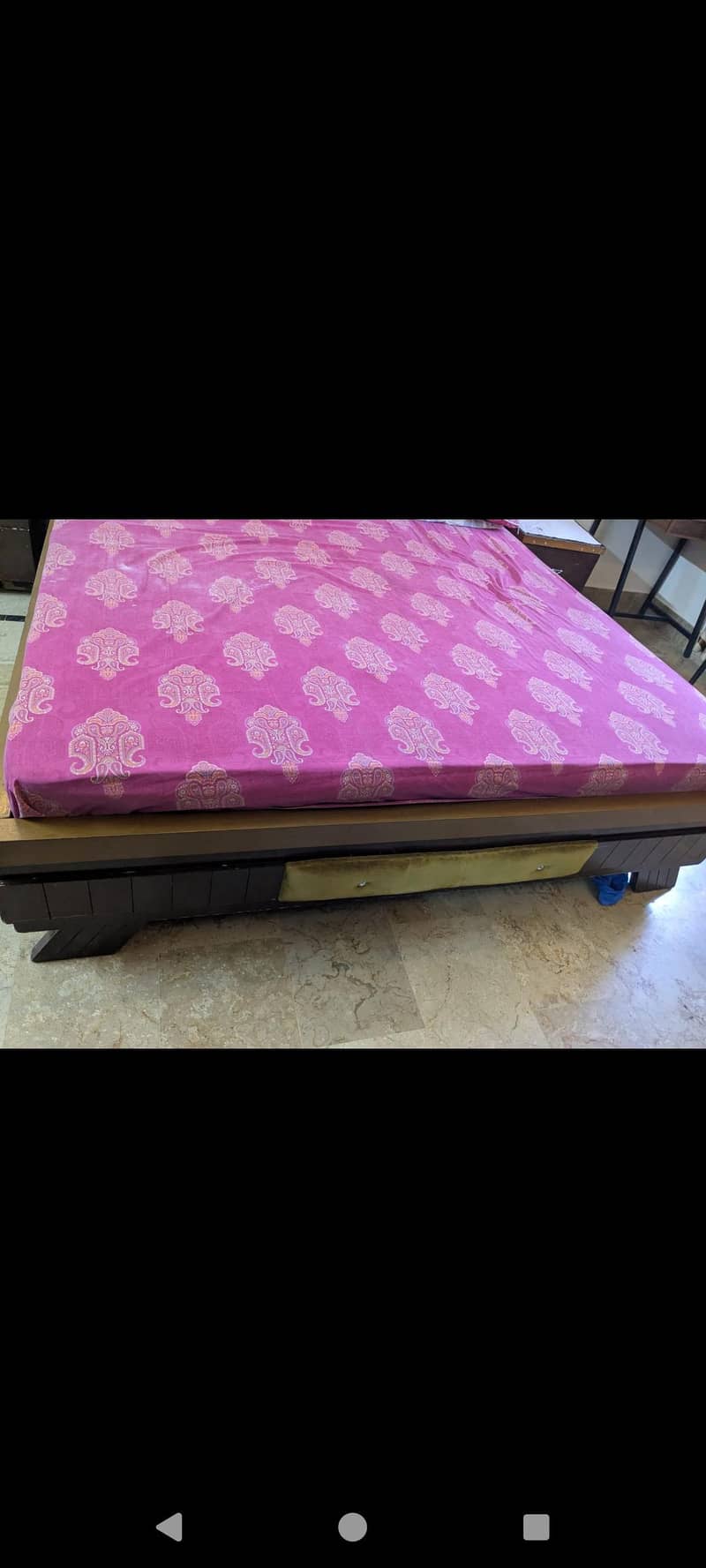 ful bed set. 2