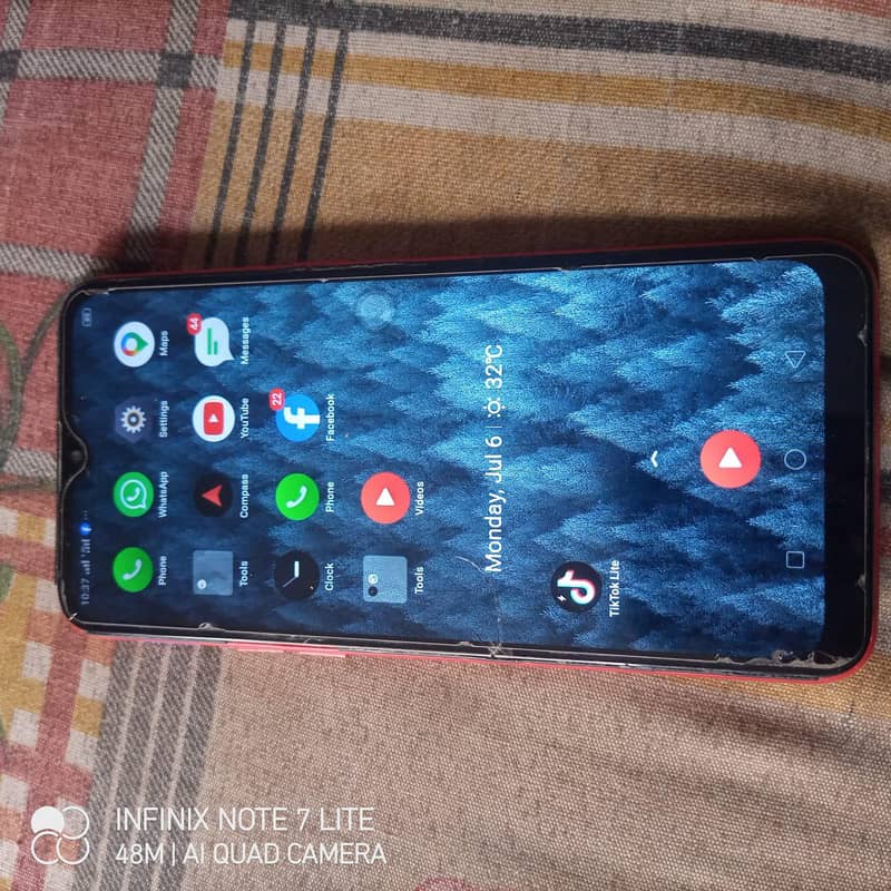 Realme C2 1