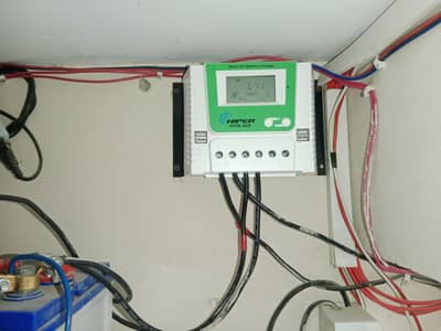 Smart DC Battery Charger (Hiper HPIN-40D)