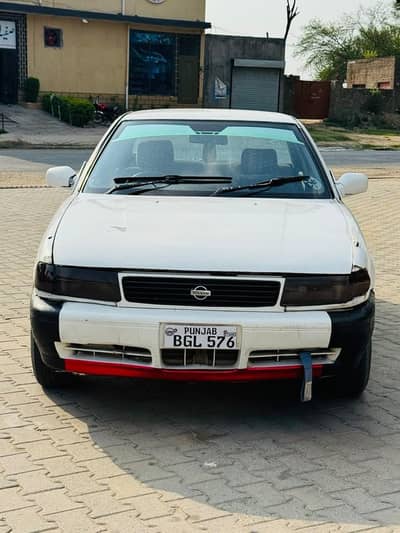 Nissan Sunny 1993