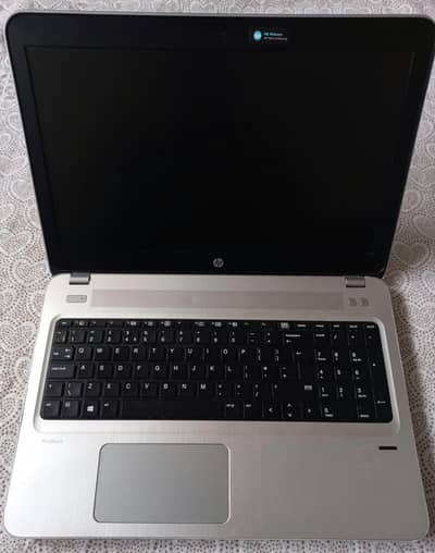i5 7thGen 8/256ssd 2gb Nividia dedicated graphics