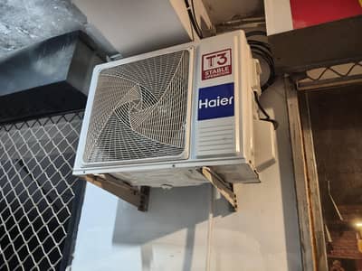 Ac for sale 1.5 ton haier slightly used