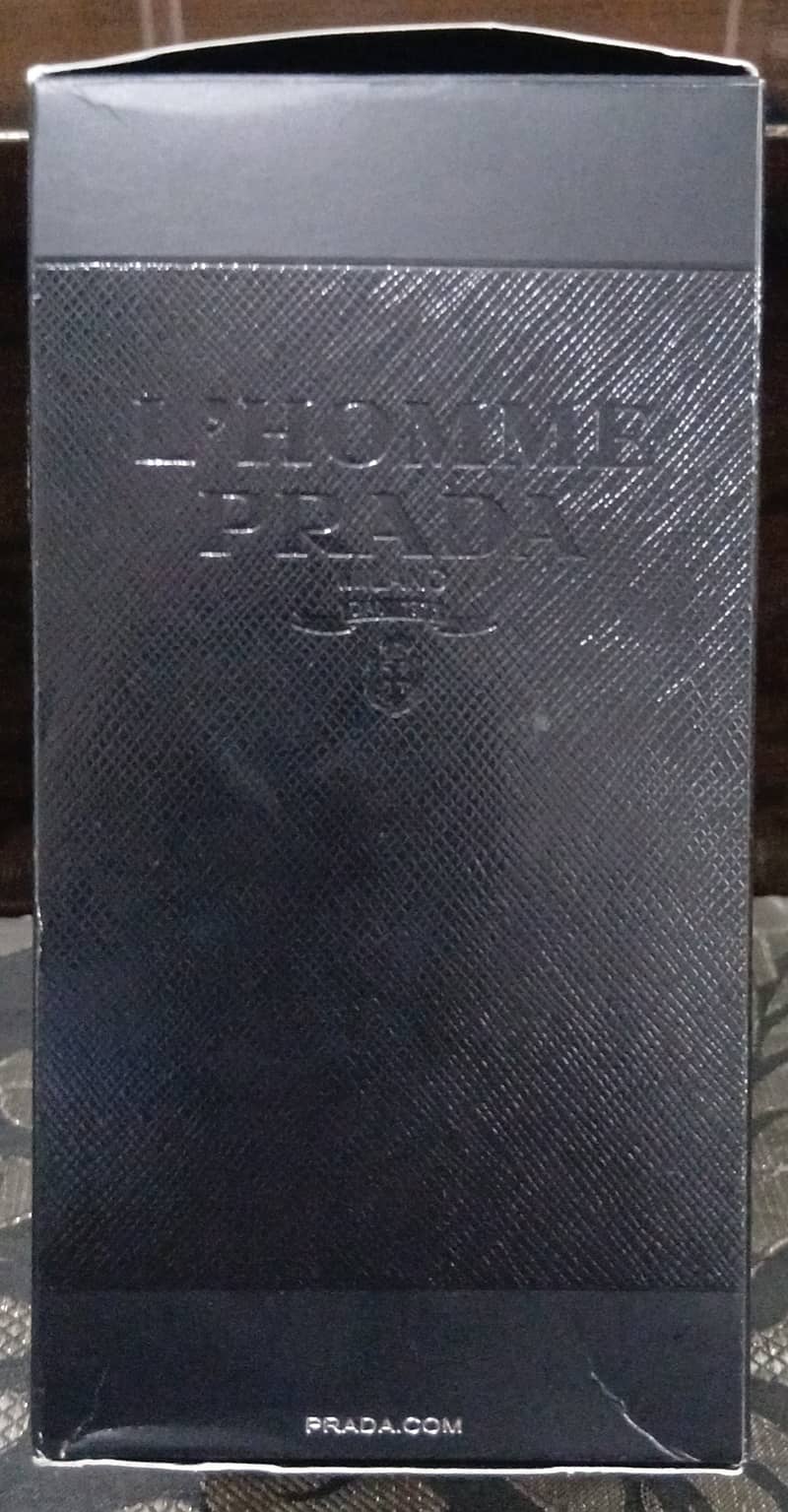 PRADA Perfume 8