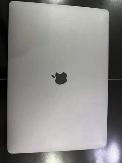 MacBook 2019
