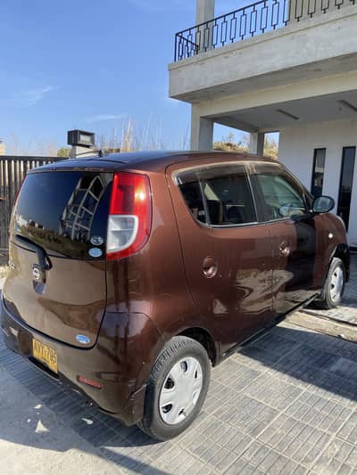 Nissan Moco 2011