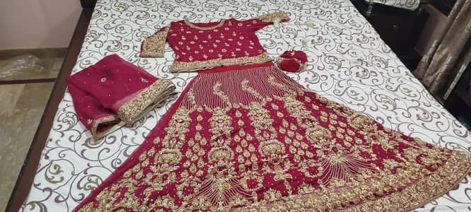 Bridal lehnga. new condition. full work