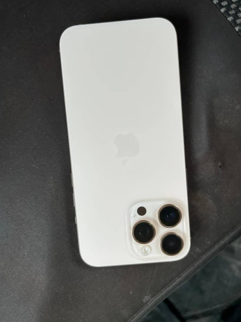 Iphone 16 pro max 0