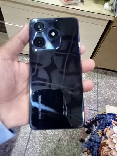 Tecno Spark 10C 4gb+4gb 128gb Non pta only mobile