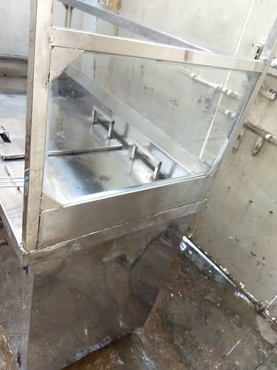 fries counter iron
