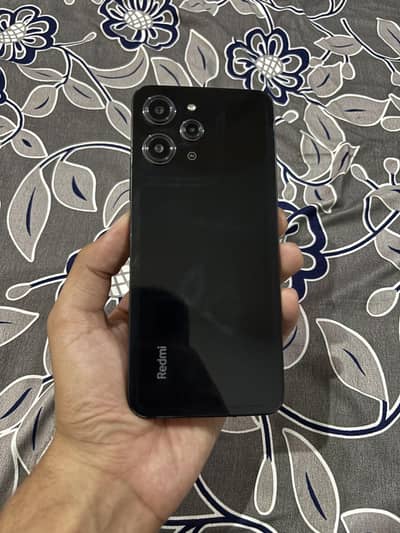 Xiaomi Redmi 12 | 8/128 |