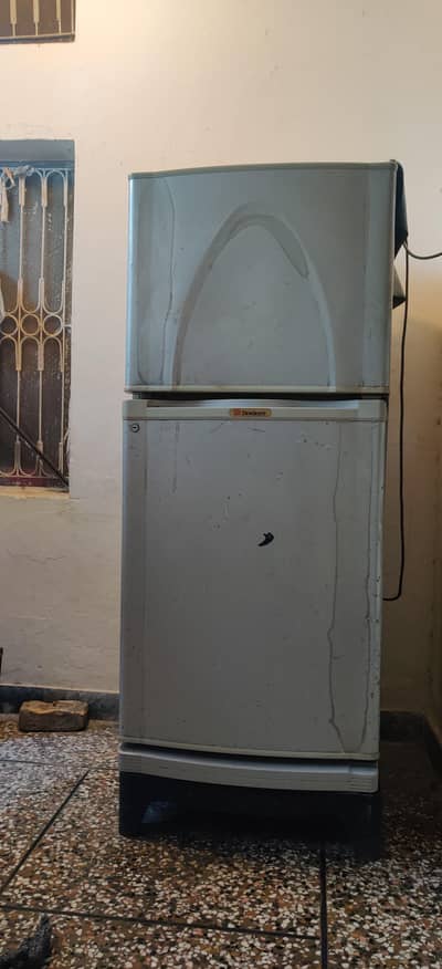 Dawlance fridge large size