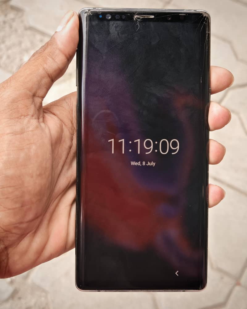 Samsung Mobile Note 9 3