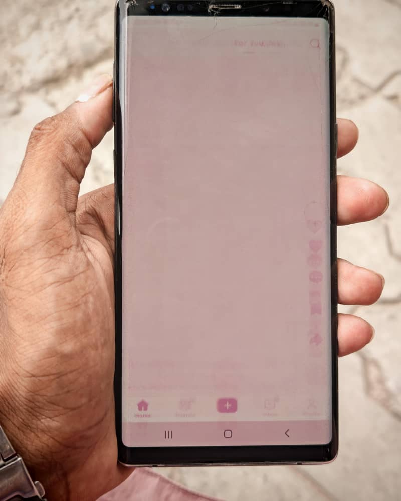Samsung Mobile Note 9 5