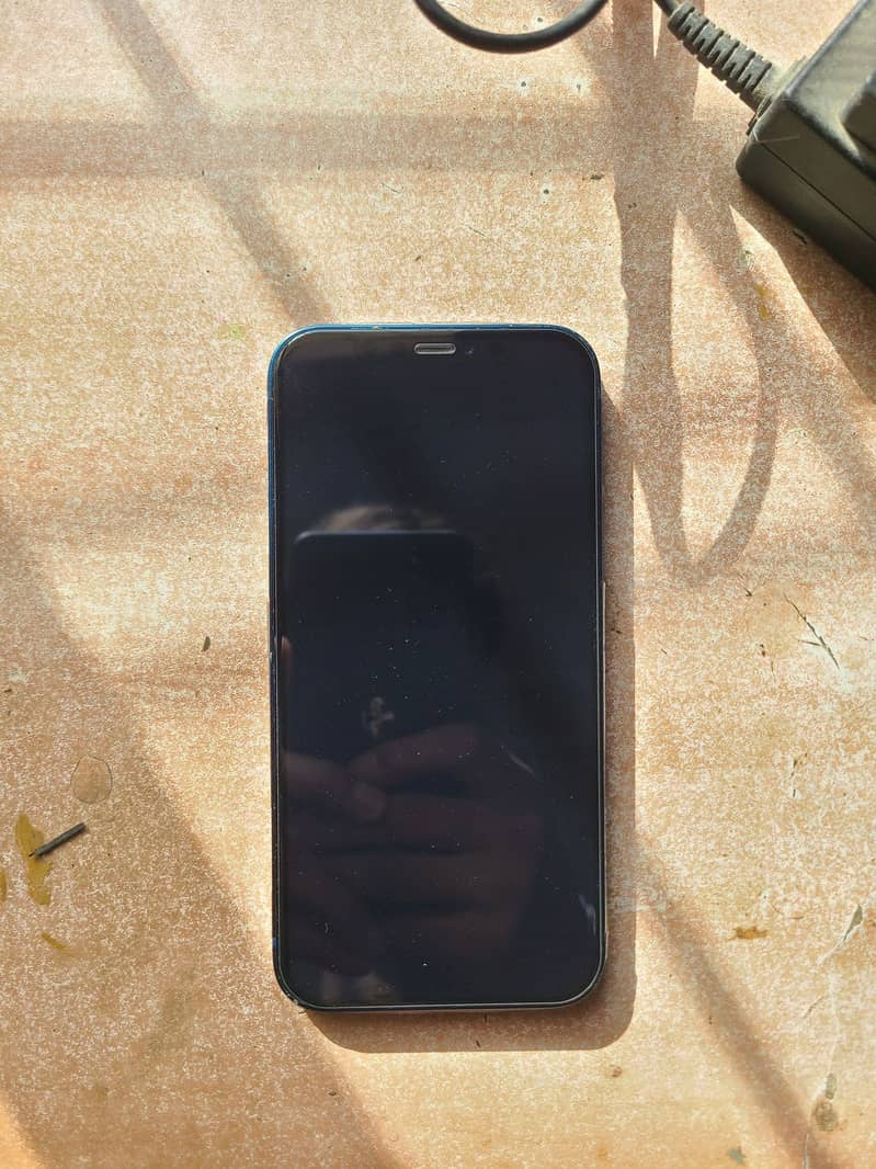 Apple iPhone 12 0