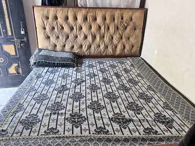 King size bed