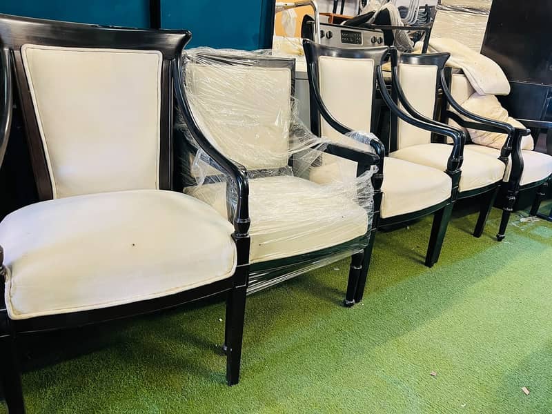 Office chairs/Office table/Draws/Tables/Racks/Sofas/Computer Tables 16