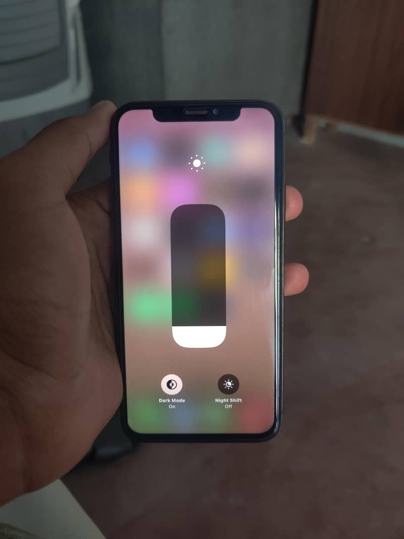 Apple iPhone X 5