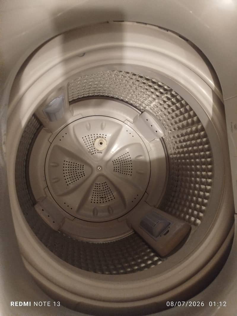 Haier Automatic Wasing Machine 3