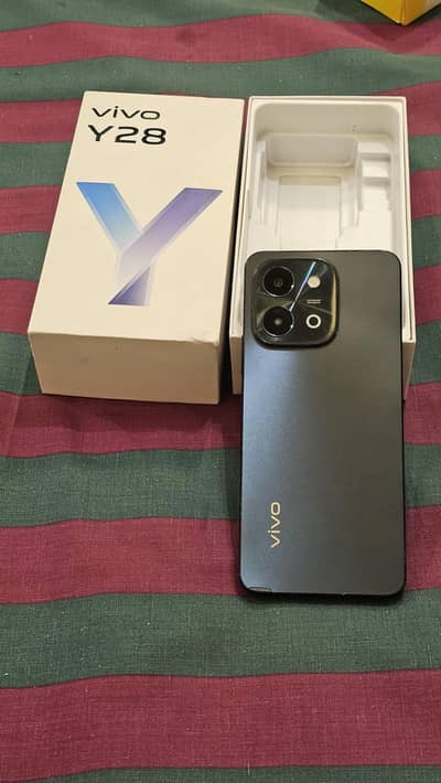 Vivo Y28