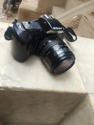old model Camara 10by8 condition