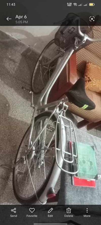 two bicycles for sales in good condition