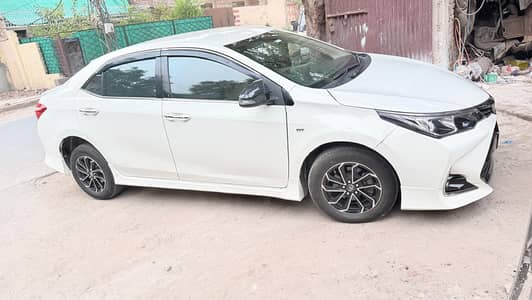Toyota Corolla GLI 1.3 Manual 2015 / 2016