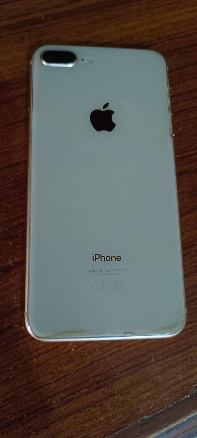 Apple iPhone 8 Plus 4