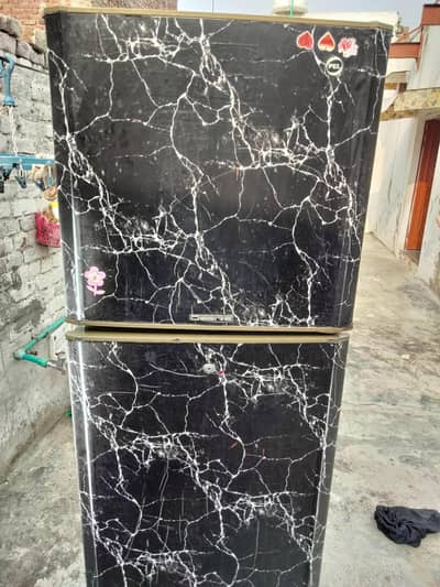 pell jambo size refrigerator