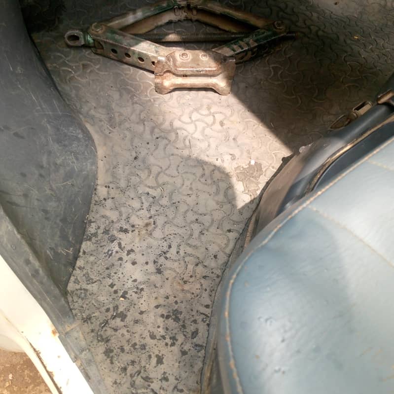 good condition van 4