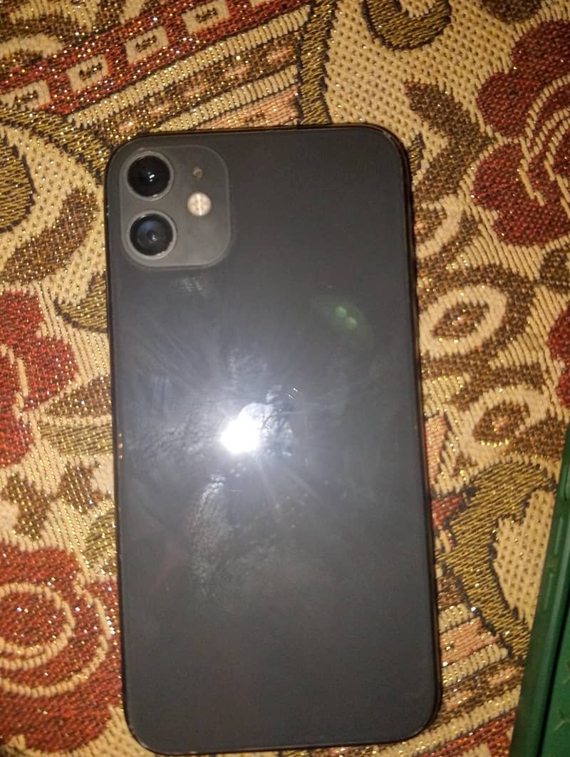Apple iPhone 11 7