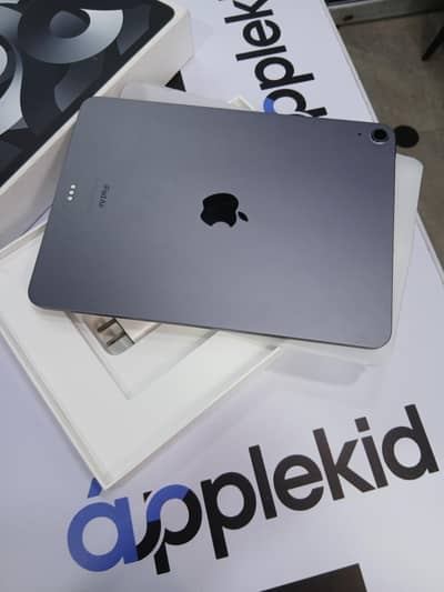 Macbook Air M2, 13.6", 256Gb