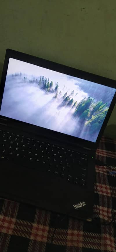 Lenono Thinkpad Core i5 4th Generation T440p 8gb Ram 320gm Rom