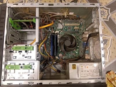 Acer intel i5, 4 generation along with hp portrait LCD